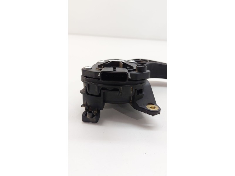 Recambio de pedal acelerador para dacia duster (pym/pyn) duster referencia OEM IAM 180108467R  
							