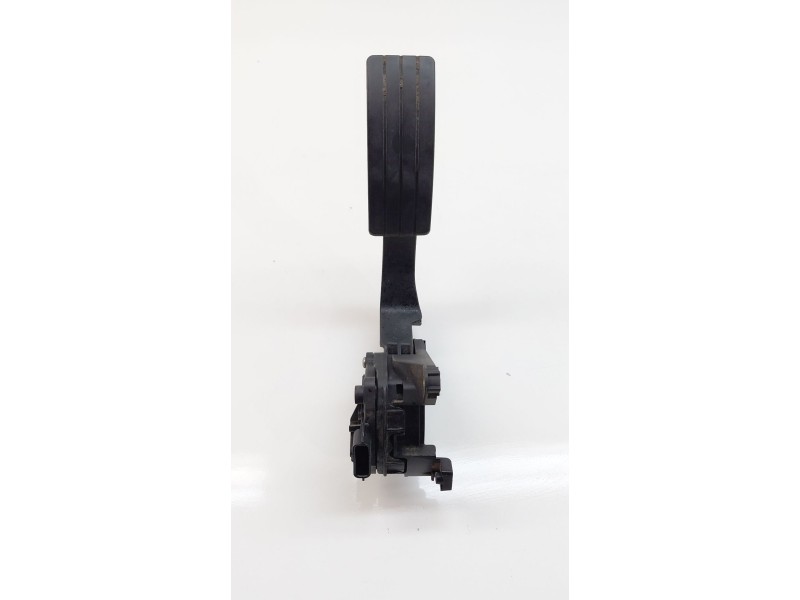 Recambio de pedal acelerador para renault clio iv (bh_) 0.9 tce 90 referencia OEM IAM 180029347R  
							