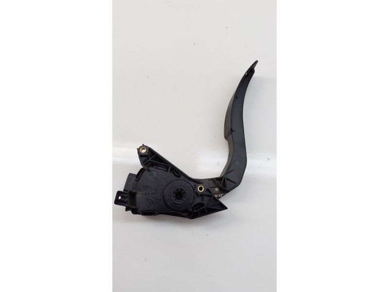 Recambio de pedal acelerador para renault clio iv (bh_) 0.9 tce 90 referencia OEM IAM 180029347R  
							