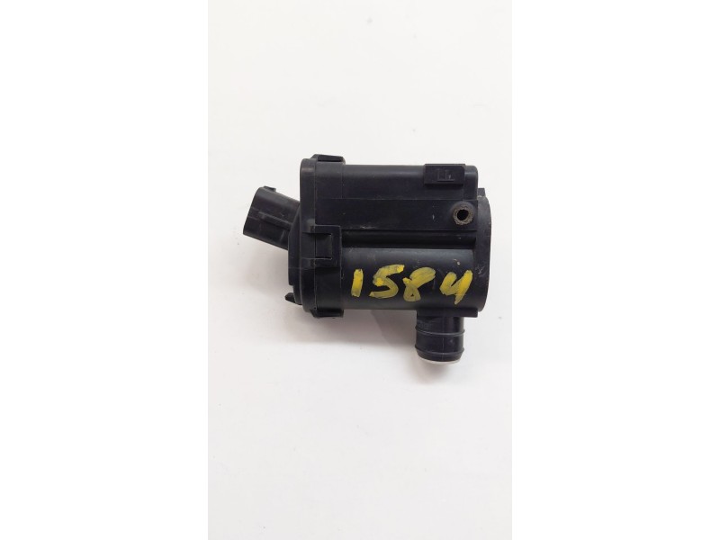Recambio de bomba limpia para kia stonic (ybcuv) concept referencia OEM IAM 985102J500  
							