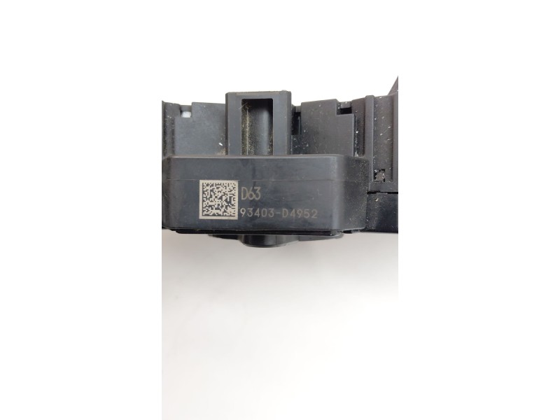 Recambio de mando multifuncion para kia stonic (ybcuv) concept referencia OEM IAM 93403D4952  