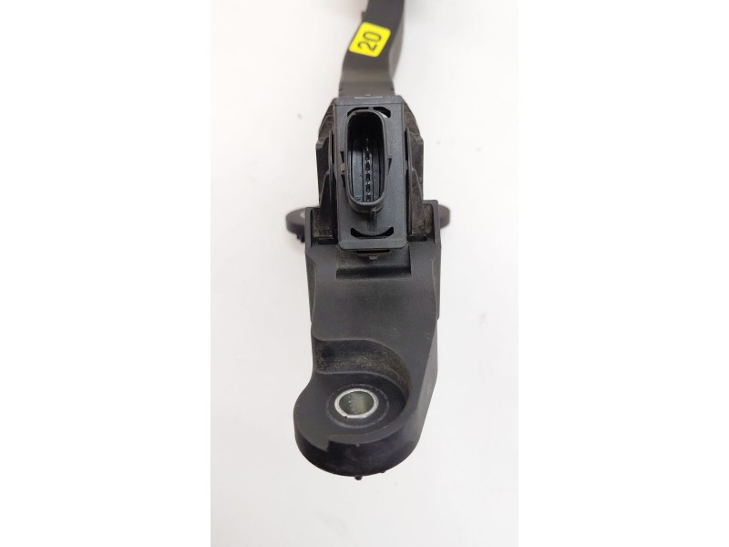 Recambio de potenciometro pedal para kia stonic (ybcuv) concept referencia OEM IAM 00136810  