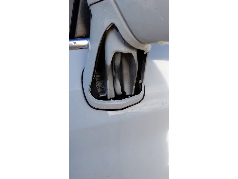 Recambio de retrovisor izquierdo para ford kuga i 2.0 tdci referencia OEM IAM   