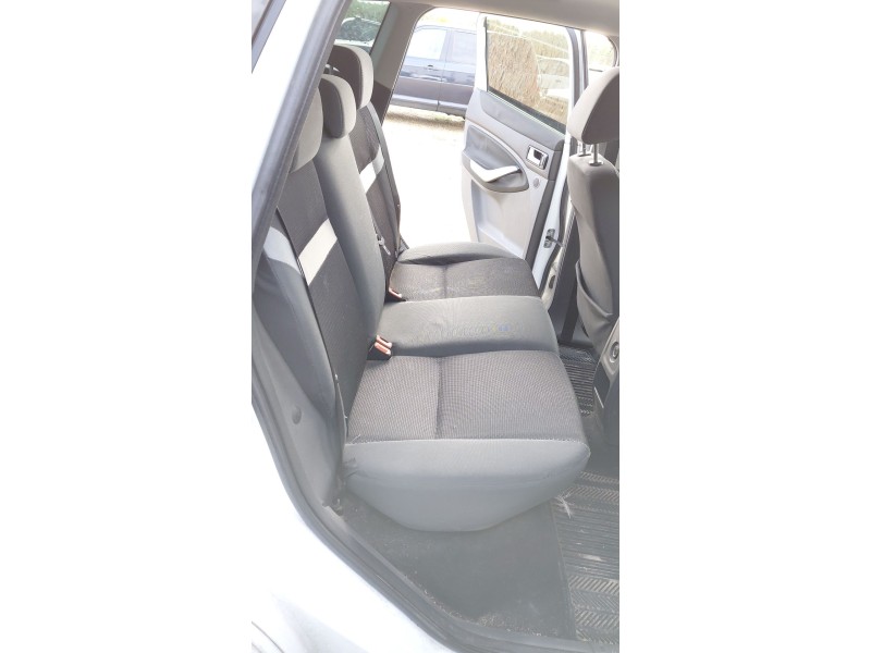Recambio de asientos traseros para ford kuga i 2.0 tdci referencia OEM IAM   
							