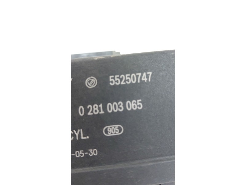 Recambio de caja precalentamiento para jeep renegade suv (bu, b1, bv) 1.6 crd referencia OEM IAM 55250747  