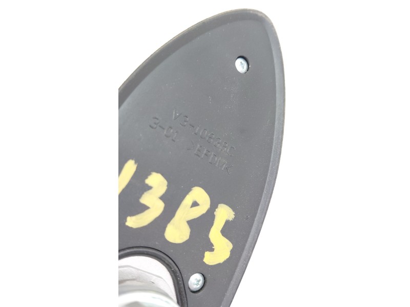 Recambio de antena para toyota auris hybrid business referencia OEM IAM V310838C  