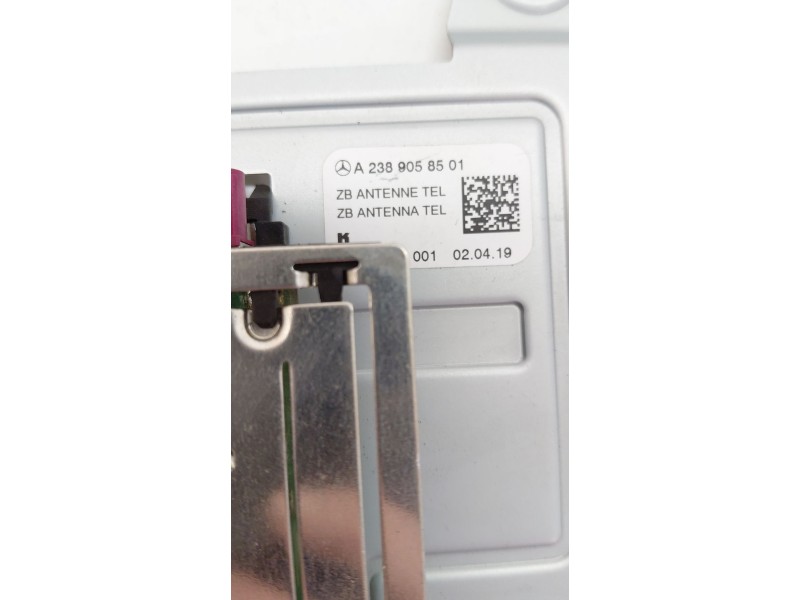 Recambio de antena para mercedes-benz clase e descapotable (a238) e 200 (238.442) referencia OEM IAM A2389058501  