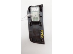 Recambio de mando elevalunas trasero derecho para mercedes-benz clase e descapotable (a238) e 200 (238.442) referencia OEM IAM A 2