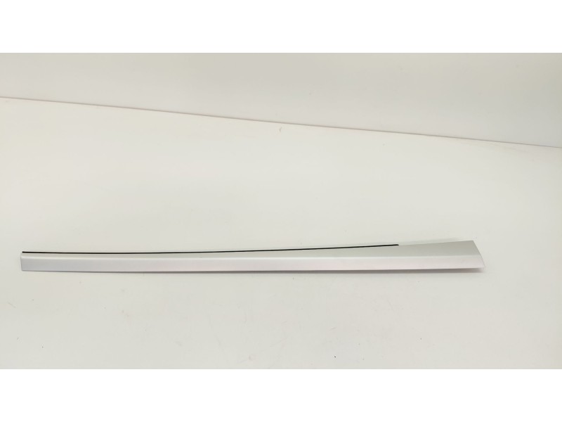 Recambio de moldura para mercedes-benz clase e descapotable (a238) e 200 (238.442) referencia OEM IAM A2386700901  