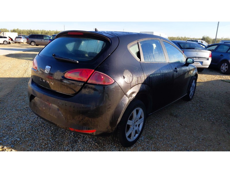 seat leon (1p1) del año 2005
							