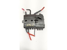 Recambio de caja reles / fusibles para mercedes-benz clase e descapotable (a238) e 200 (238.442) referencia OEM IAM A2135406200 