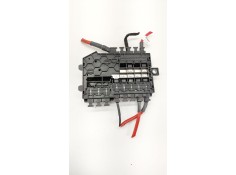 Recambio de caja reles / fusibles para mercedes-benz clase e descapotable (a238) e 200 (238.442) referencia OEM IAM A2135406200  2