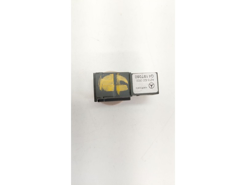 Recambio de no identificado para mercedes-benz clase e descapotable (a238) e 200 (238.442) referencia OEM IAM A2138200600  
							