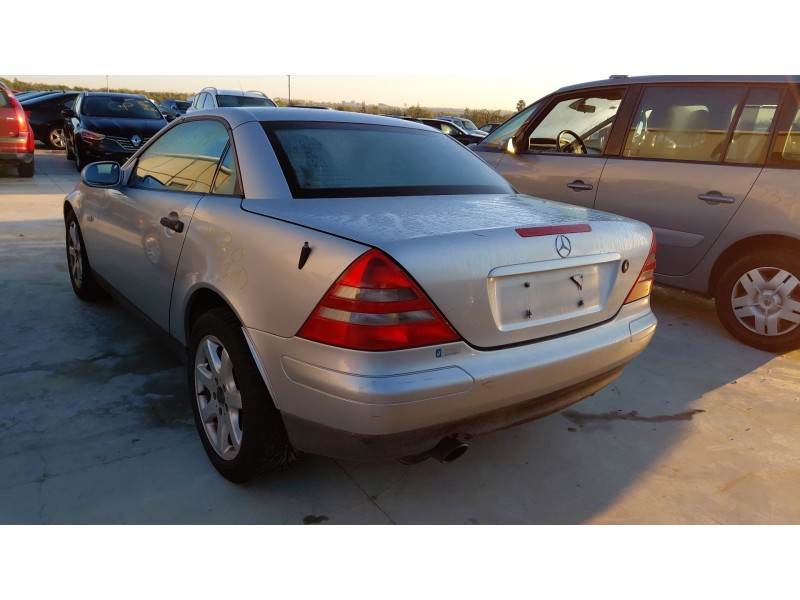 mercedes-benz slk (r170) del año 2004
							