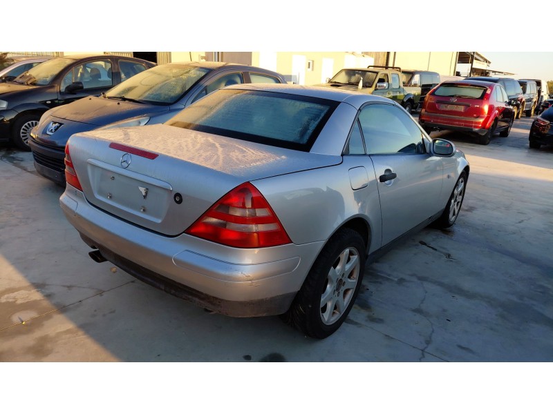 mercedes-benz slk (r170) del año 2004
							