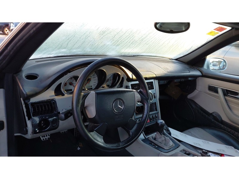 mercedes-benz slk (r170) del año 2004
							