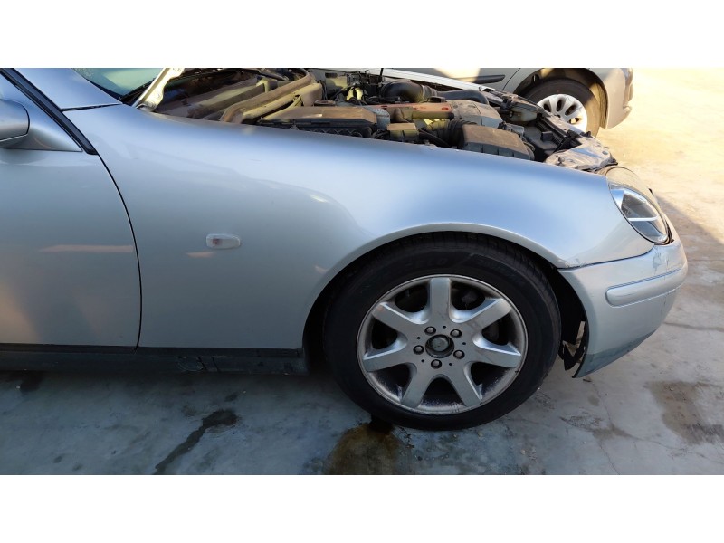 Recambio de aleta delantera derecha para mercedes-benz slk (r170) 230 kompressor (170.447) referencia OEM IAM   