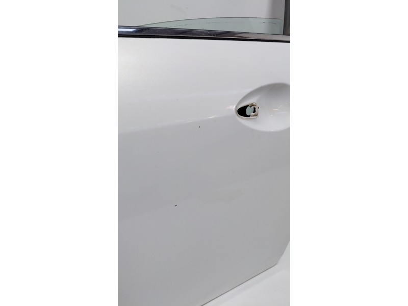 Recambio de puerta delantera izquierda para mazda 6 hatchback (gh) 2.2 d (gh10) referencia OEM IAM   
							