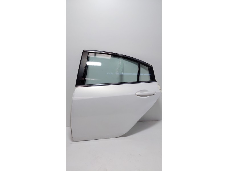 Recambio de puerta trasera izquierda para mazda 6 hatchback (gh) 2.2 d (gh10) referencia OEM IAM   