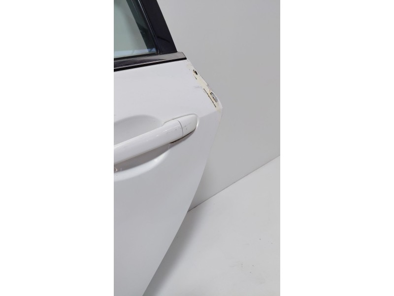 Recambio de puerta trasera izquierda para mazda 6 hatchback (gh) 2.2 d (gh10) referencia OEM IAM   
							