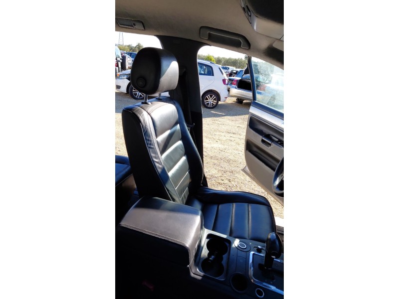 Recambio de asiento delantero izquierdo para volkswagen touareg (7la, 7l6, 7l7) 2.5 r5 tdi referencia OEM IAM   
							