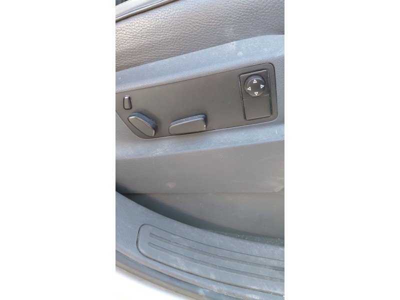 Recambio de asiento delantero derecho para volkswagen touareg (7la, 7l6, 7l7) 2.5 r5 tdi referencia OEM IAM   