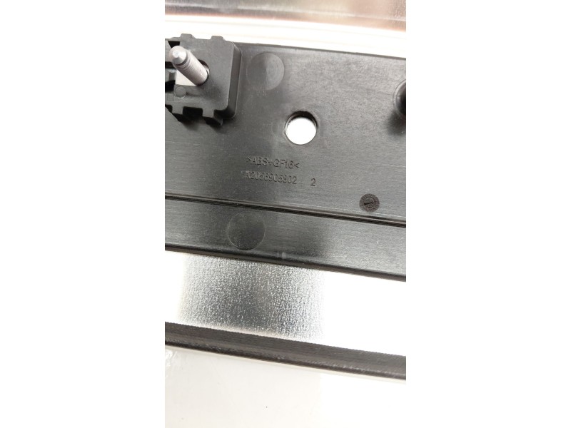 Recambio de moldura para mercedes-benz clase e descapotable (a238) e 200 (238.442) referencia OEM IAM A2056905802  