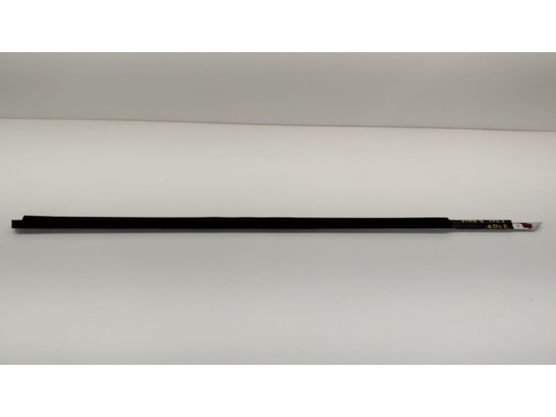 Recambio de moldura para mercedes-benz clase e descapotable (a238) e 200 (238.442) referencia OEM IAM A23872024072B12  