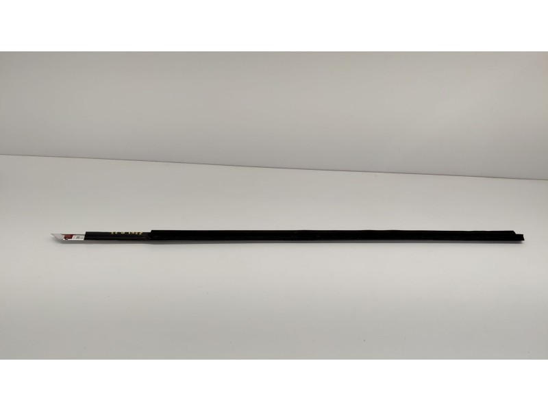 Recambio de moldura para mercedes-benz clase e descapotable (a238) e 200 (238.442) referencia OEM IAM A23872023072B12  
							