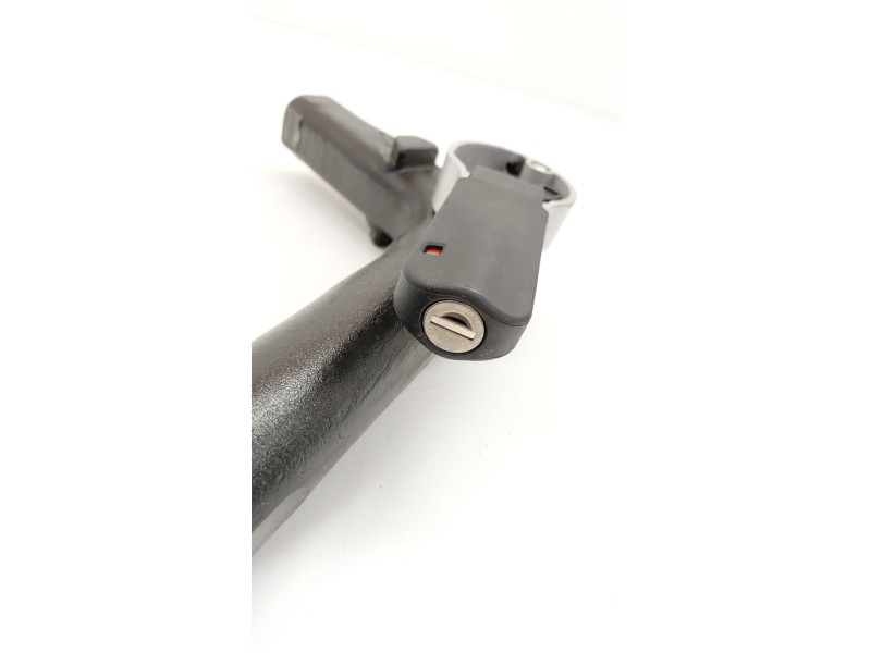 Recambio de enganche remolque para mercedes-benz clase e descapotable (a238) e 200 (238.442) referencia OEM IAM 55R011327  
							