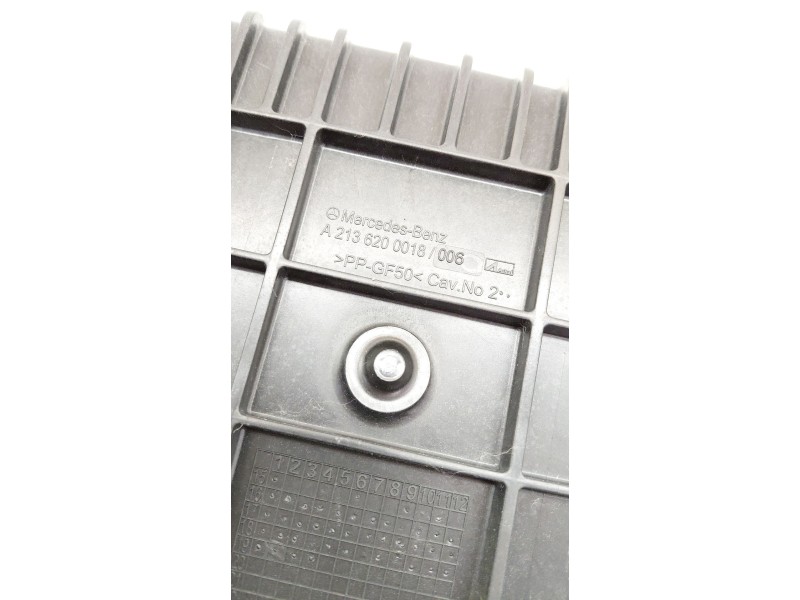 Recambio de no identificado para mercedes-benz clase e descapotable (a238) e 200 (238.442) referencia OEM IAM A2136200018  