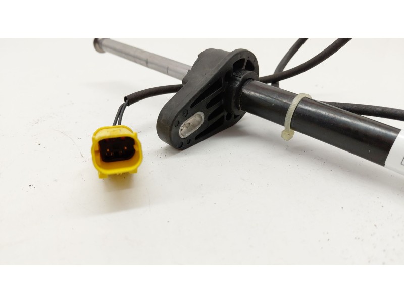 Recambio de no identificado para mercedes-benz clase e descapotable (a238) e 200 (238.442) referencia OEM IAM 0589P1000095  