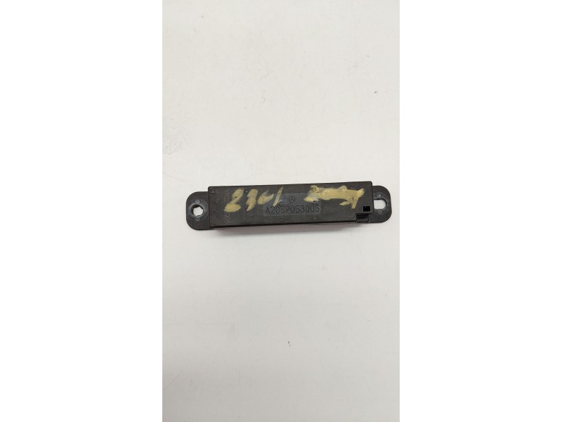 Recambio de antena para mercedes-benz clase e descapotable (a238) e 200 (238.442) referencia OEM IAM A2059053005  
