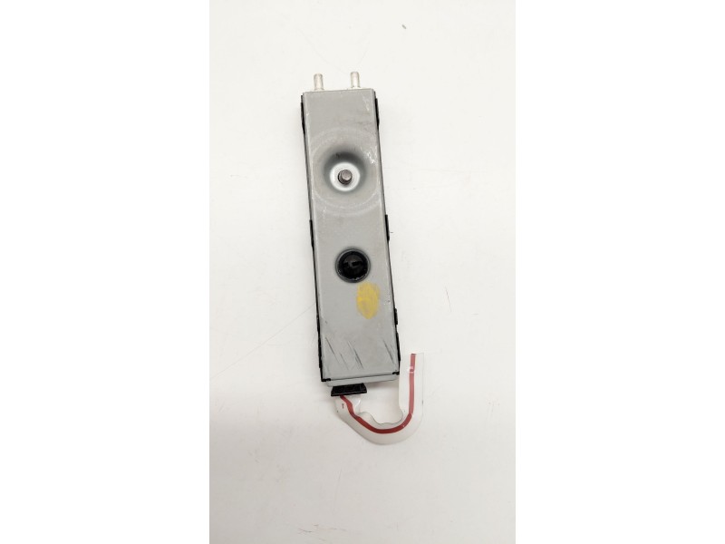 Recambio de antena para mercedes-benz clase e descapotable (a238) e 200 (238.442) referencia OEM IAM A2389056101  
							