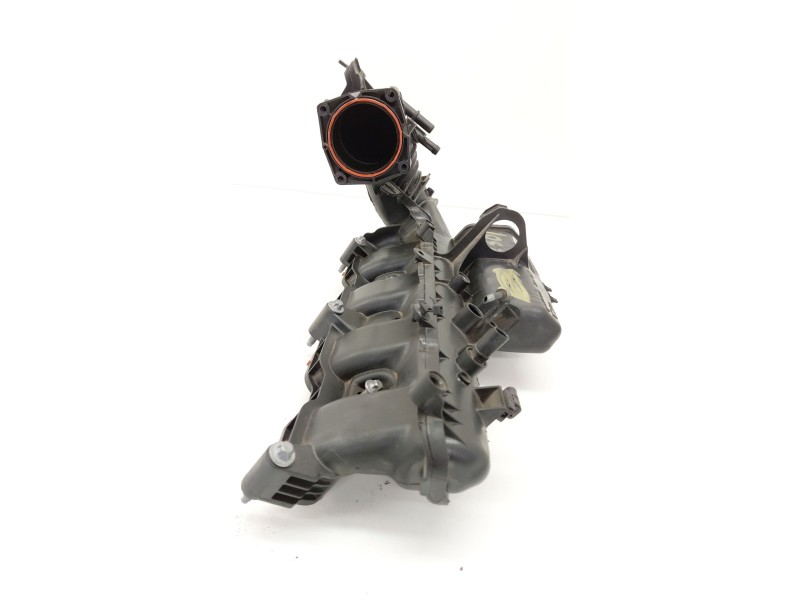 Recambio de colector admision para mercedes-benz clase e descapotable (a238) e 200 (238.442) referencia OEM IAM A2740900037  