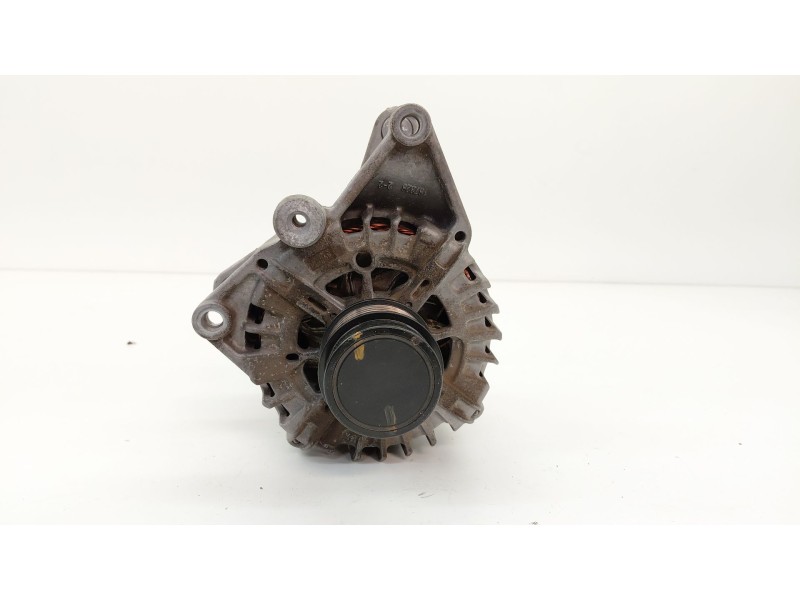 Recambio de alternador para mercedes-benz clase e descapotable (a238) e 200 (238.442) referencia OEM IAM A0009066906  