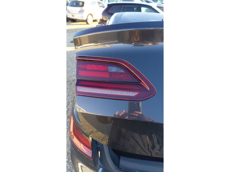 Recambio de piloto trasero izquierdo interior para volkswagen arteon (3h7, 3h8) 2.0 tdi referencia OEM IAM   
							