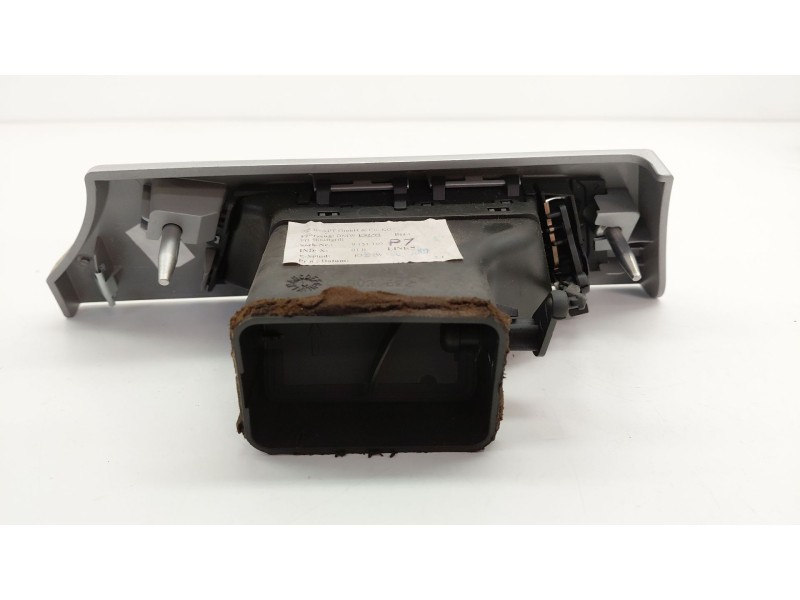 Recambio de rejilla aireadora para bmw serie 3 coupe (e92) 2.0 16v cat referencia OEM IAM 6422915116501  
							