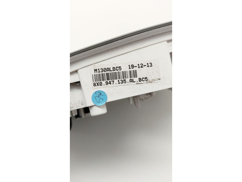 Recambio de luz interior para audi a1 (8x) 1.2 16v tfsi referencia OEM IAM   