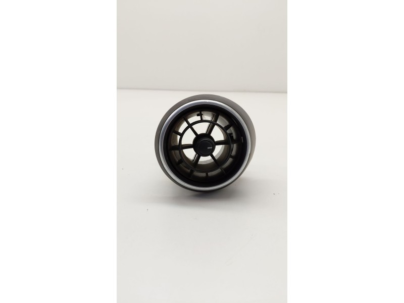 Recambio de rejilla aireadora para audi a1 (8x) 1.2 16v tfsi referencia OEM IAM 8X1820951  
							