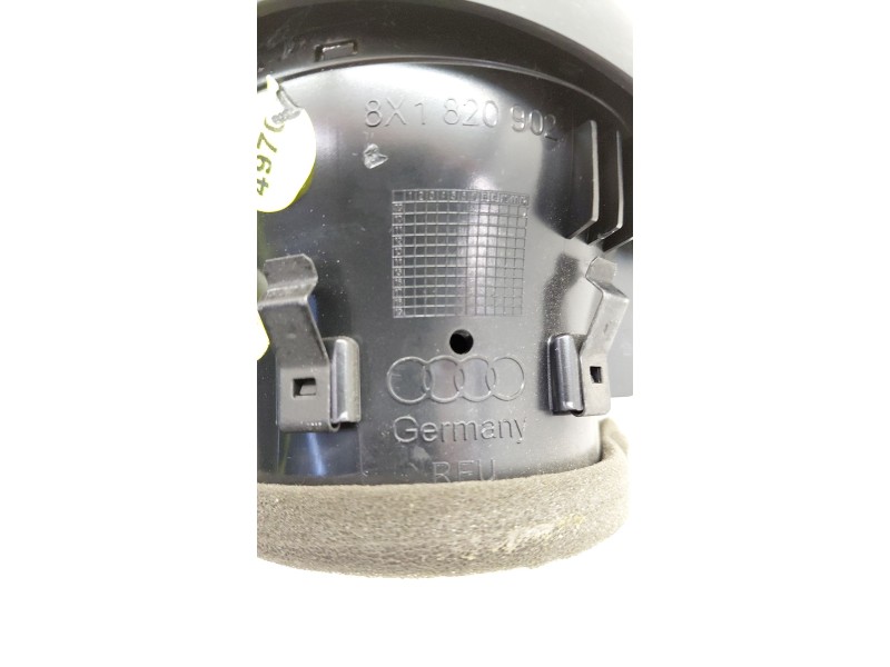 Recambio de rejilla aireadora para audi a1 (8x) 1.2 16v tfsi referencia OEM IAM 8X1820902  