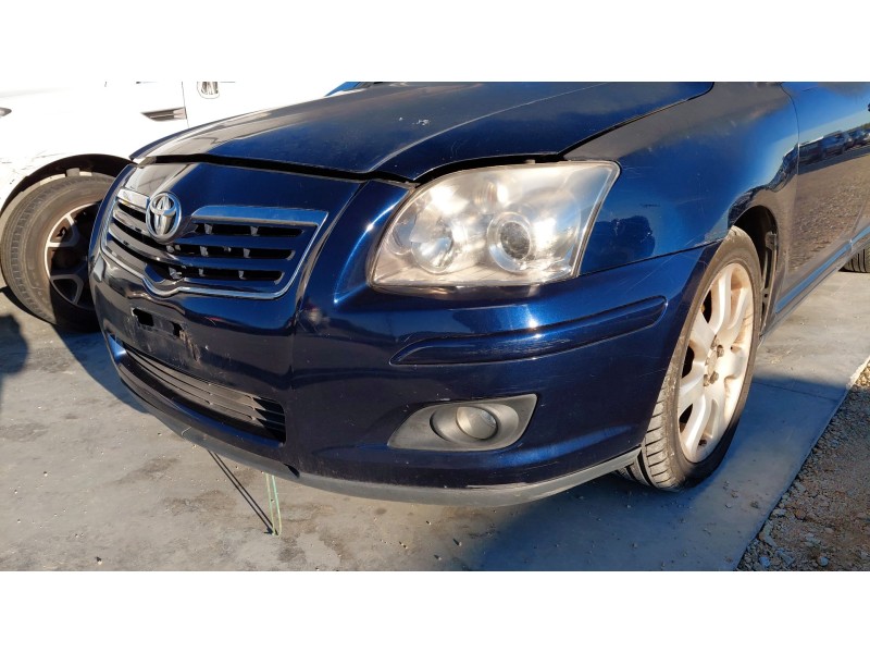 Recambio de paragolpes delantero para toyota avensis (_t25_) 2.0 d-4d (adt250_) referencia OEM IAM   
							