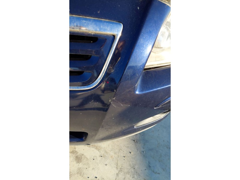 Recambio de paragolpes delantero para toyota avensis (_t25_) 2.0 d-4d (adt250_) referencia OEM IAM   
							