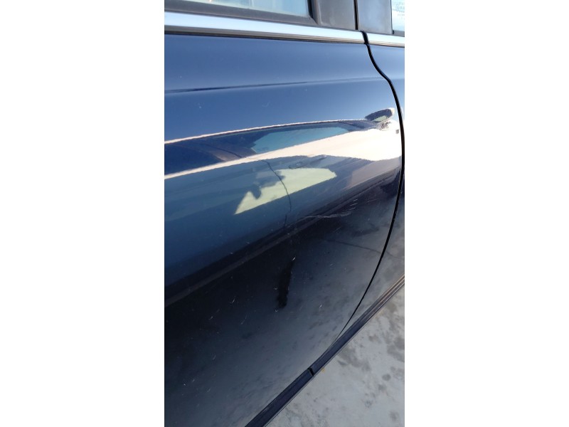 Recambio de puerta trasera derecha para toyota avensis (_t25_) 2.0 d-4d (adt250_) referencia OEM IAM   
							