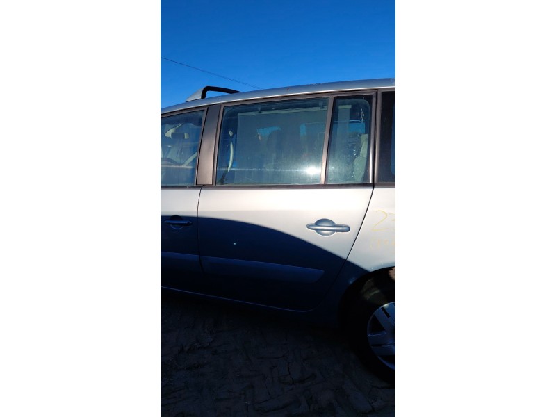 Recambio de puerta trasera izquierda para renault espace iv (jk0/1_) 1.9 dci (jk0u, jk0g) referencia OEM IAM   