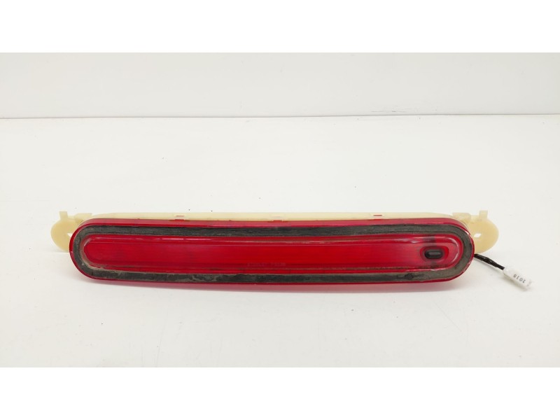 Recambio de luz central de freno para mazda 6 hatchback (gh) 2.2 d (gh10) referencia OEM IAM GS1F51580  
							