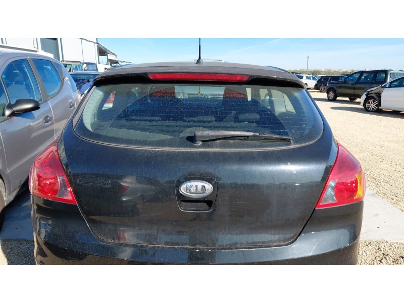 Recambio de porton trasero para kia cee´d hatchback (ed) 1.6 cvvt referencia OEM IAM   