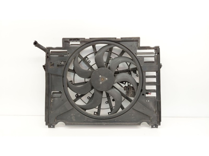 Recambio de electroventilador para jaguar f-pace (x761) 2.0 td4 awd referencia OEM IAM HK838C607AE  
							