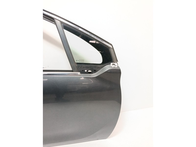 Recambio de puerta delantera derecha para peugeot 208 active referencia OEM IAM   
							