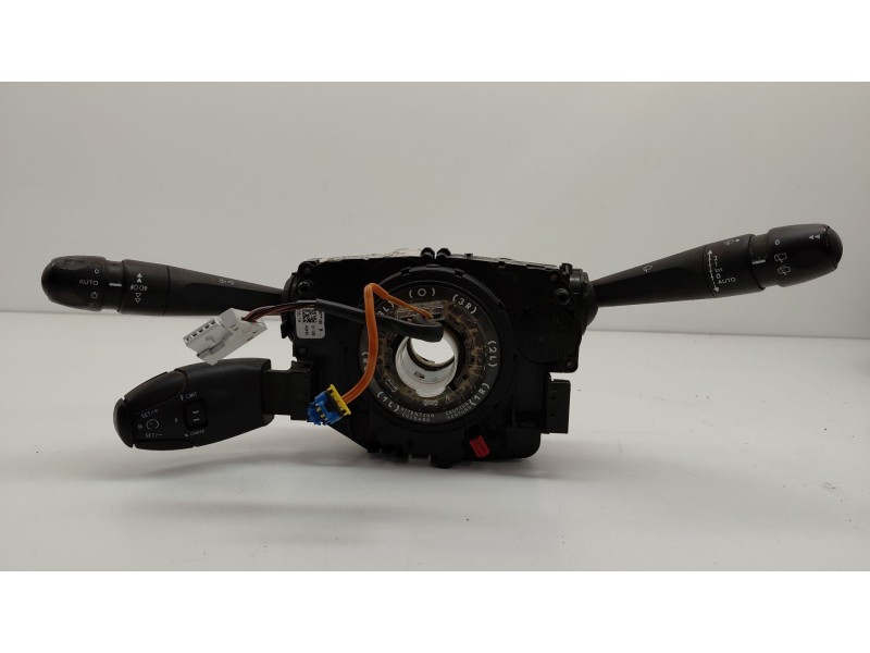 Recambio de mando multifuncion para peugeot 208 active referencia OEM IAM 98081769ZD  
							